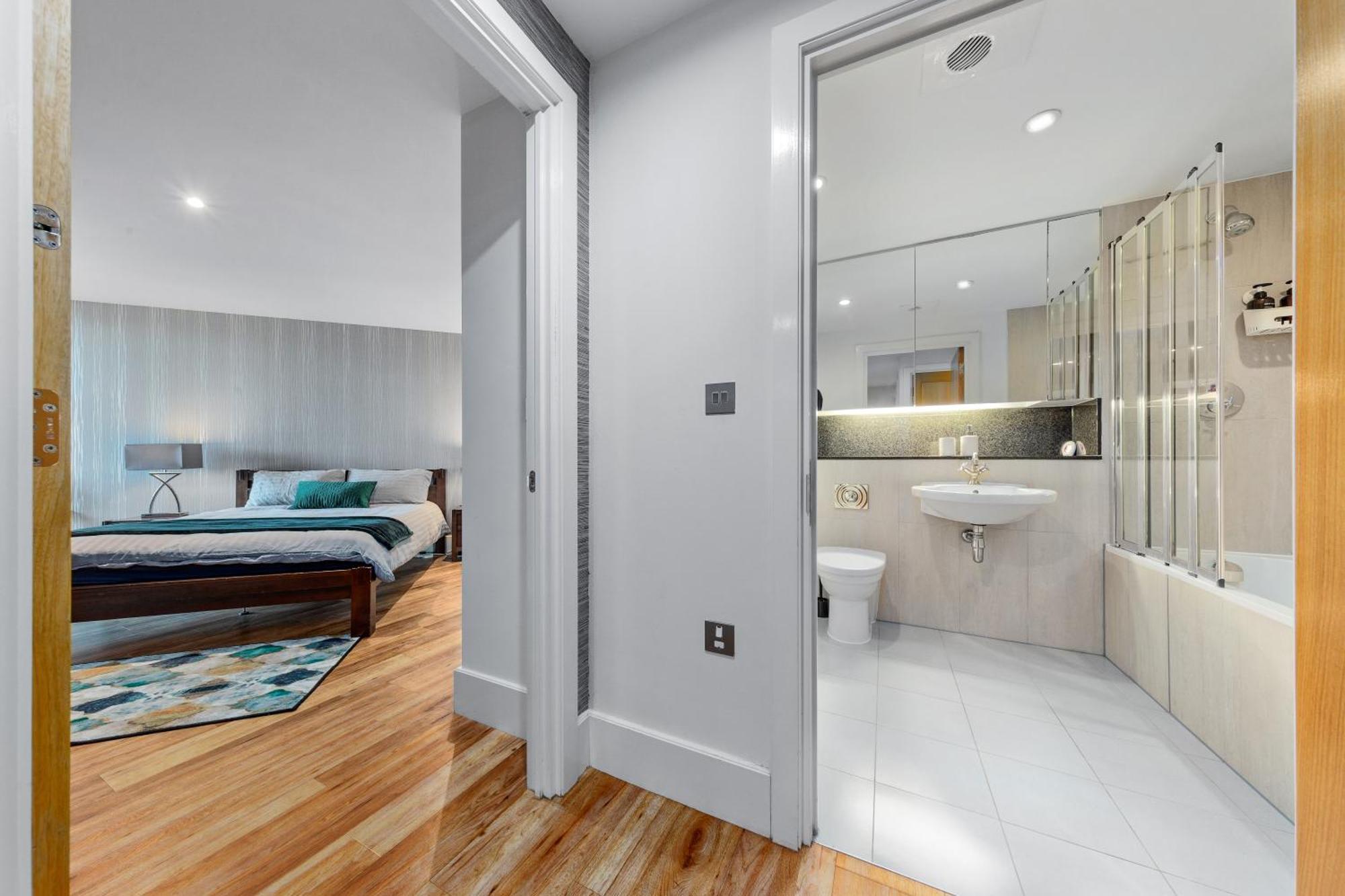 Vauxhall Large 2Bedroom Central London With Amazing River View Panoramic Balcony Exterior photo
