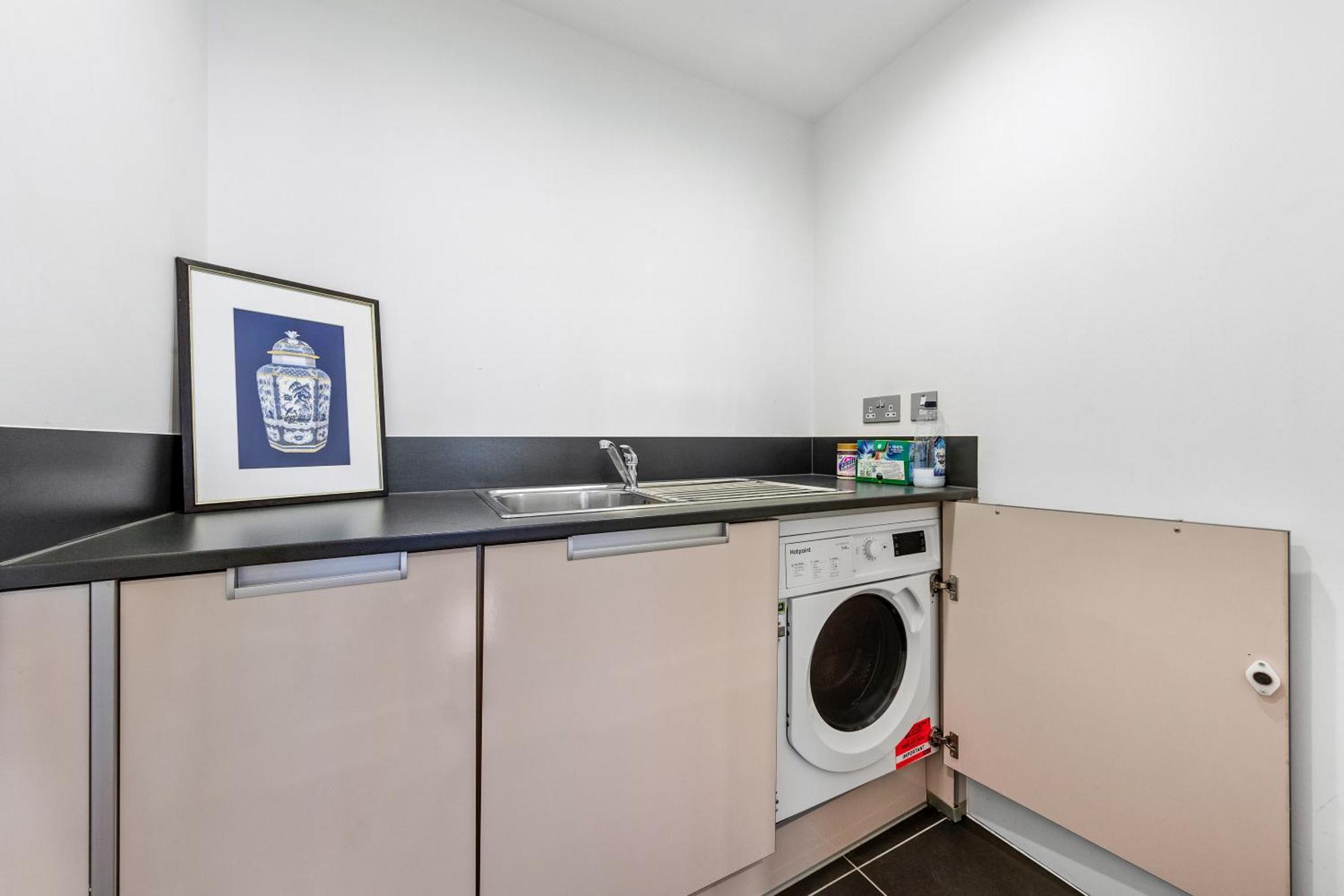 Vauxhall Large 2Bedroom Central London With Amazing River View Panoramic Balcony Exterior photo
