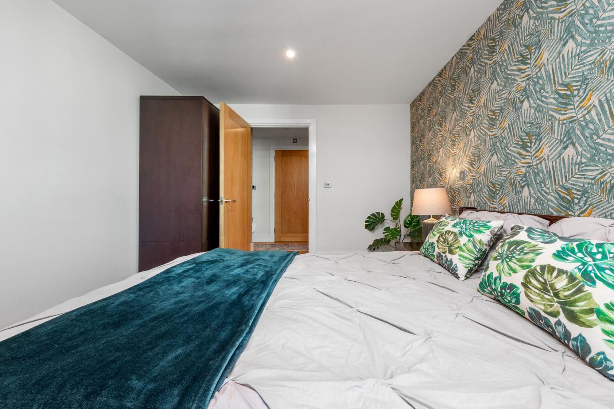 Vauxhall Large 2Bedroom Central London With Amazing River View Panoramic Balcony Exterior photo