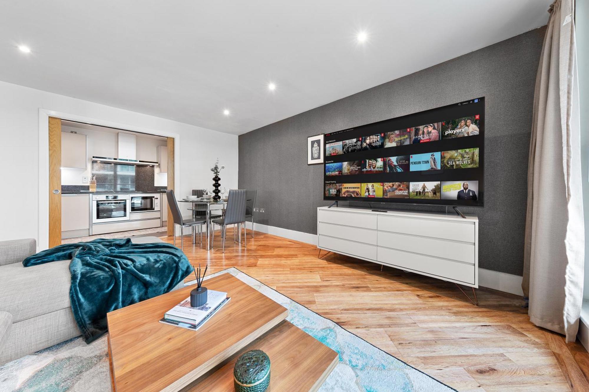 Vauxhall Large 2Bedroom Central London With Amazing River View Panoramic Balcony Exterior photo